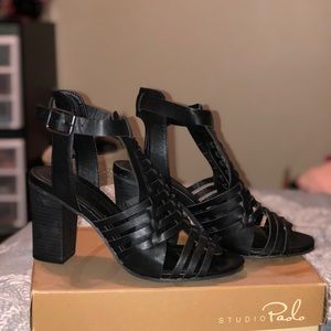 Black blocked heel shoes